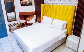 Kairos Guest Lodge Bedfordview